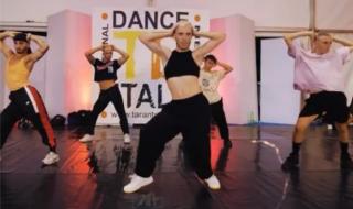 小甜甜布兰妮歌曲